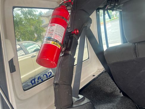 Used 2012 Jeep Wrangler Unlimited Sport image 15