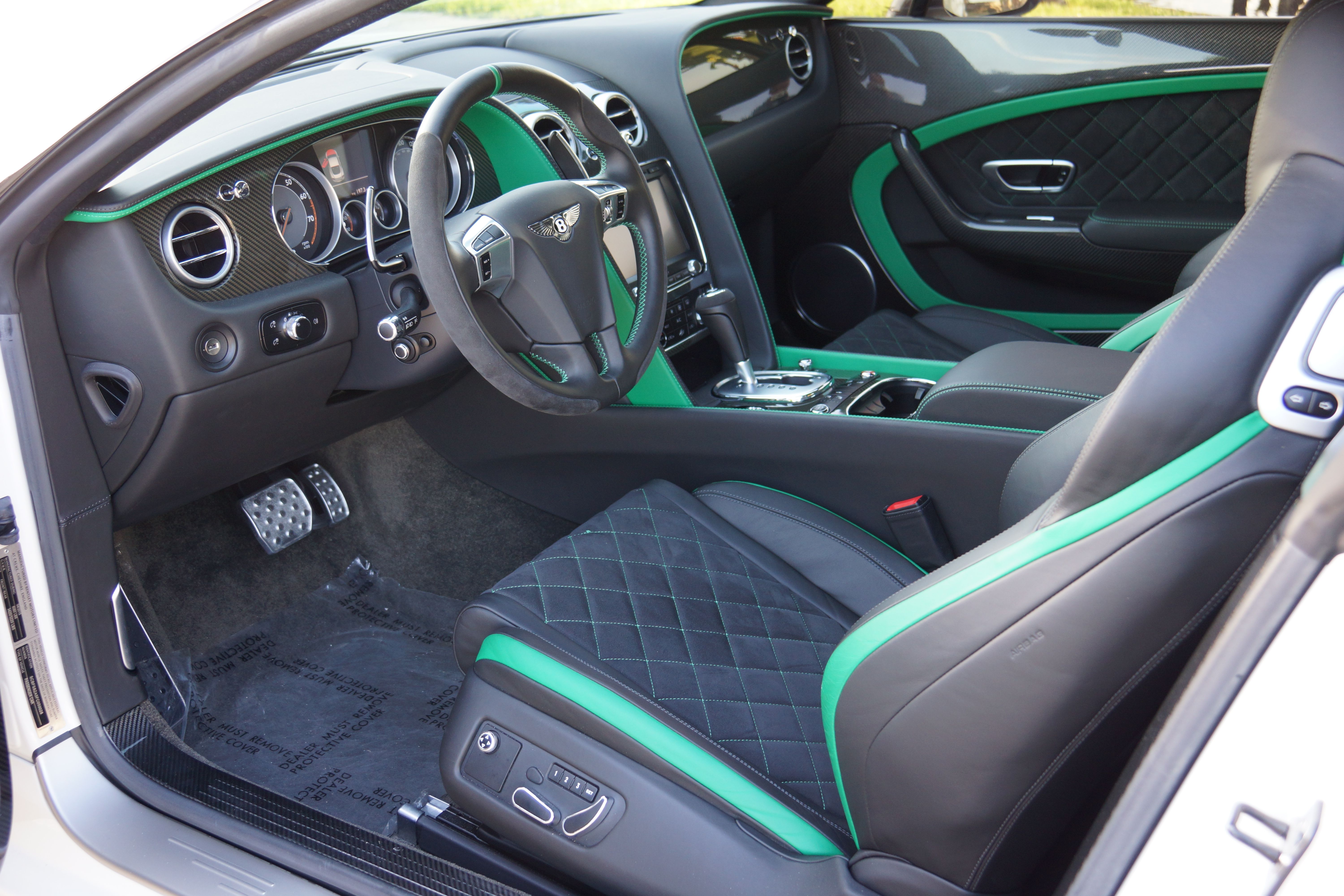 Used 2015 Bentley Continental GT3-R AWD/4WD image 21
