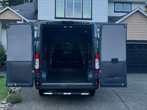Used 2019 RAM ProMaster 3500 FWD image 9