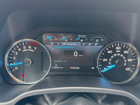 Used 2018 Ford F150 Lariat image 17