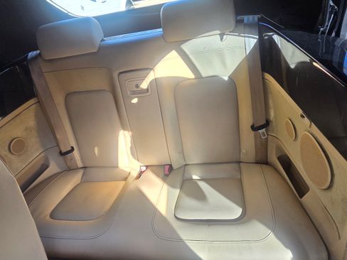 Used 2010 Volkswagen Beetle Convertible image 5