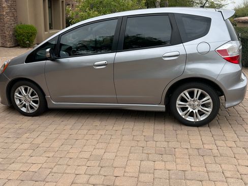 Used 2009 Honda Fit Sport image 5
