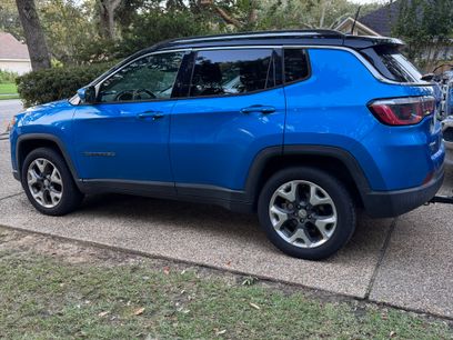 Used 2018 Jeep Compass Limited w/ Navigation Group