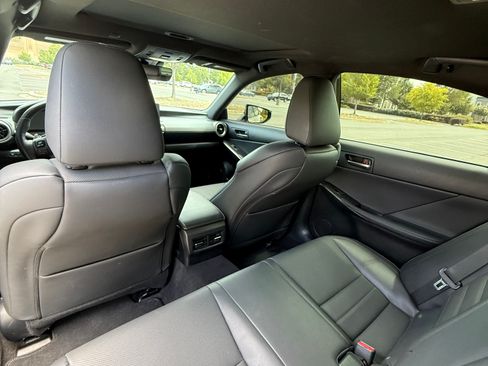 Used 2021 Lexus IS 350 F Sport w/ Navigation Package RWD image 18