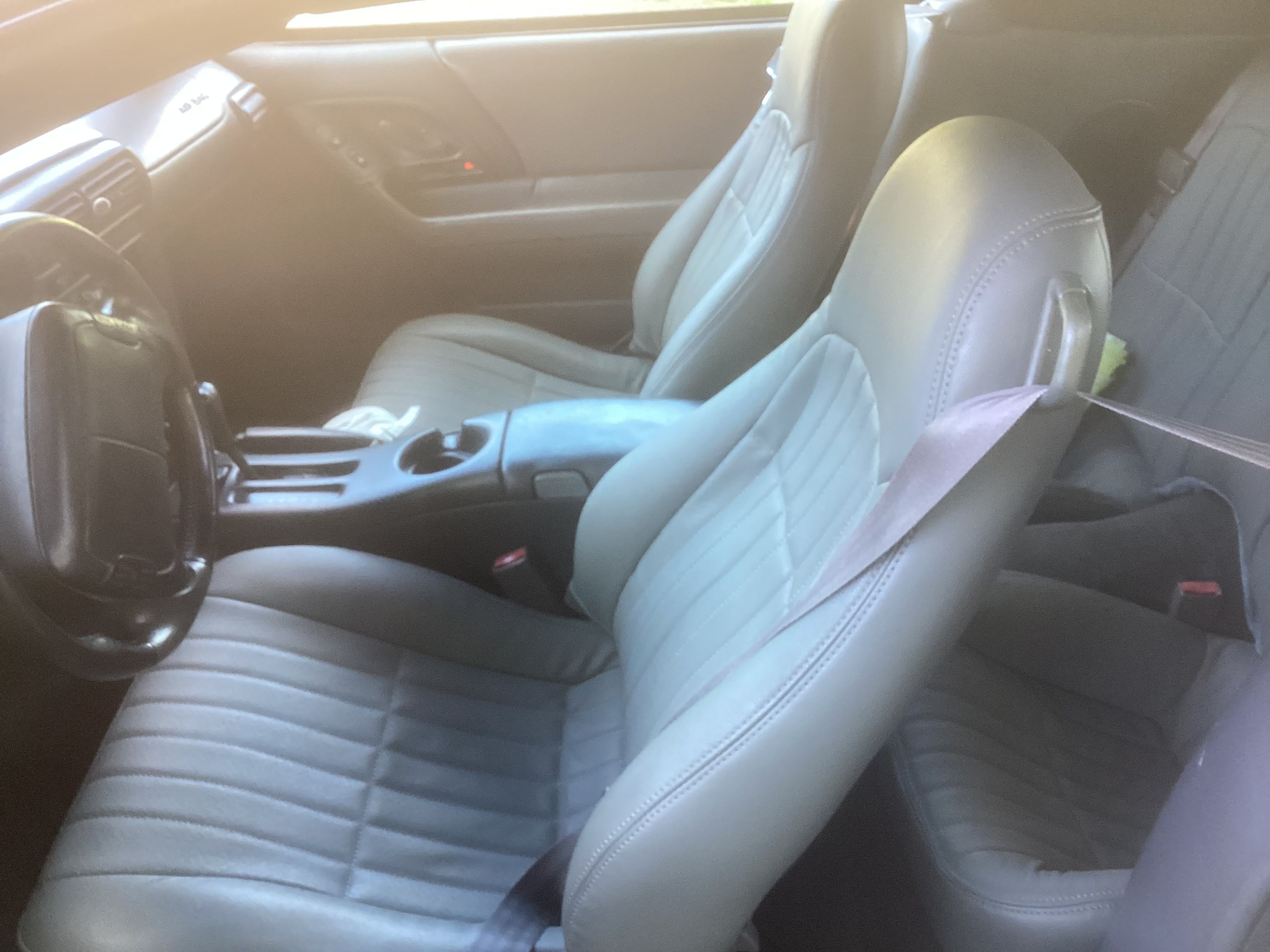 Used 1998 Chevrolet Camaro Z28 RWD image 9