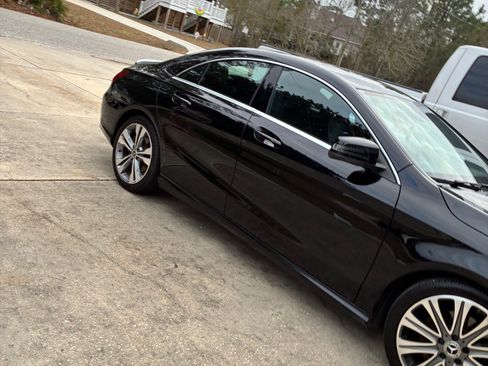 Used 2019 Mercedes-Benz CLA 250 4MATIC image 2