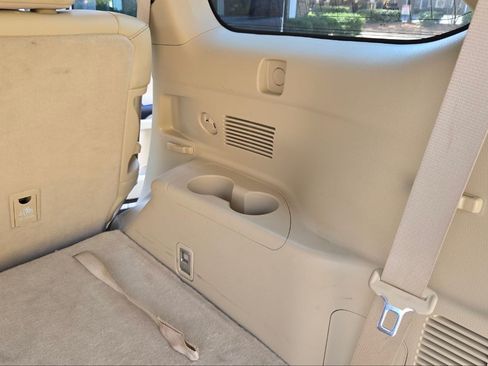 Used 2018 Toyota Highlander XLE image 20