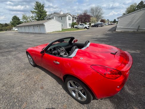 Used 2007 Pontiac Solstice GXP w/ Premium Package RWD image 5