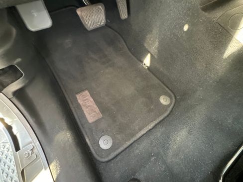 Used 2020 Jeep Gladiator Overland image 11