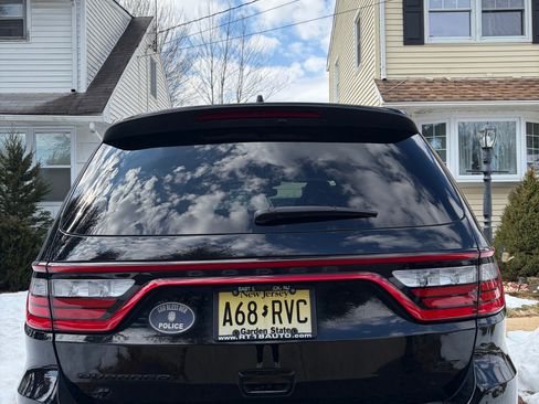 Used 2022 Dodge Durango GT w/ Blacktop Package image 2