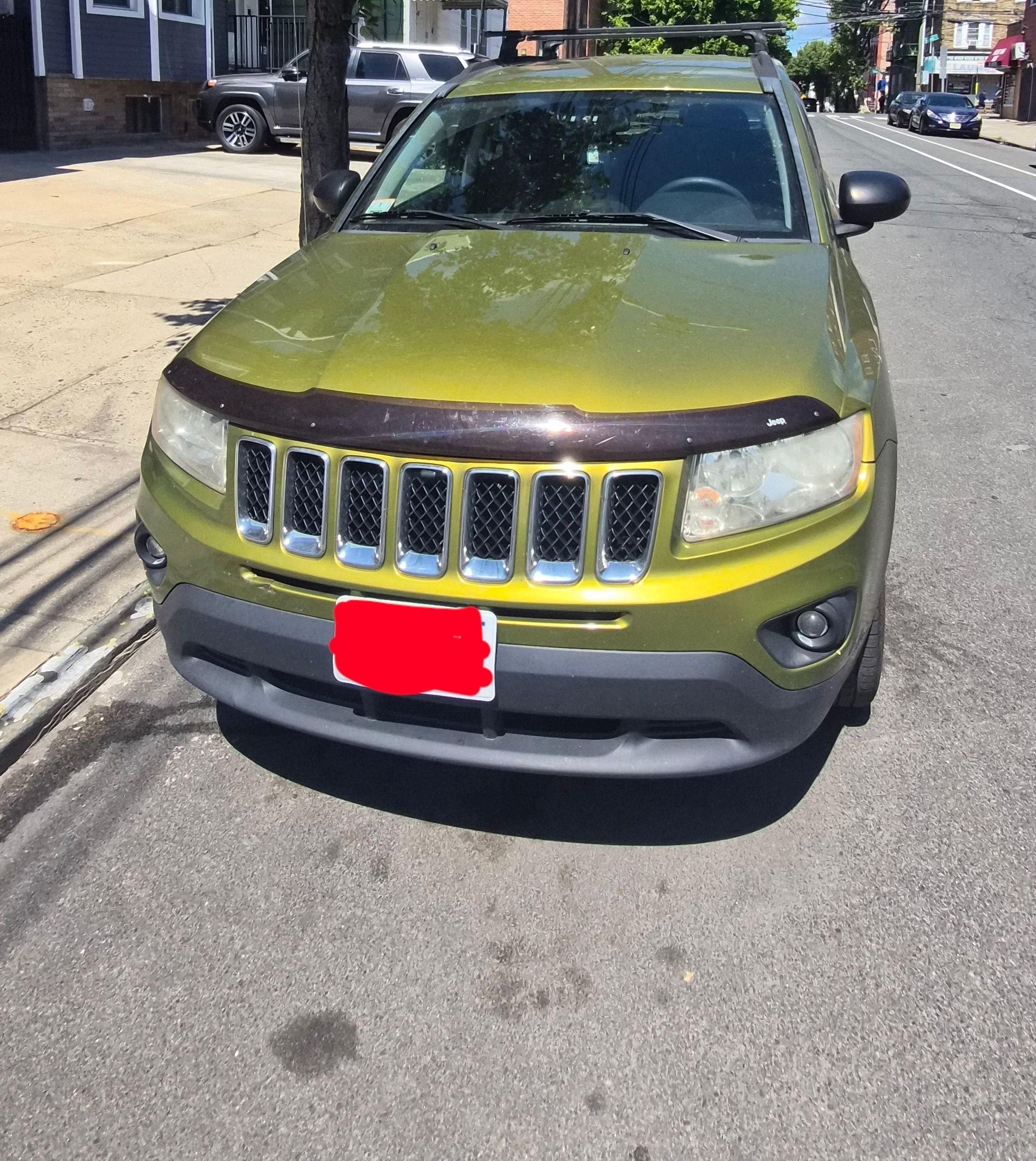 Used 2012 Jeep Compass Latitude AWD/4WD image 1