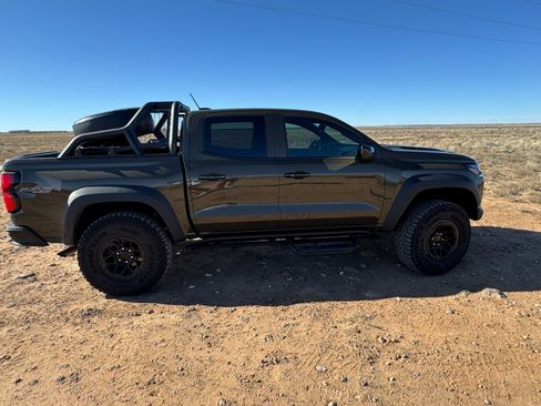 Used 2025 Chevrolet Colorado ZR2 w/ ZR2 Bison Edition image 1