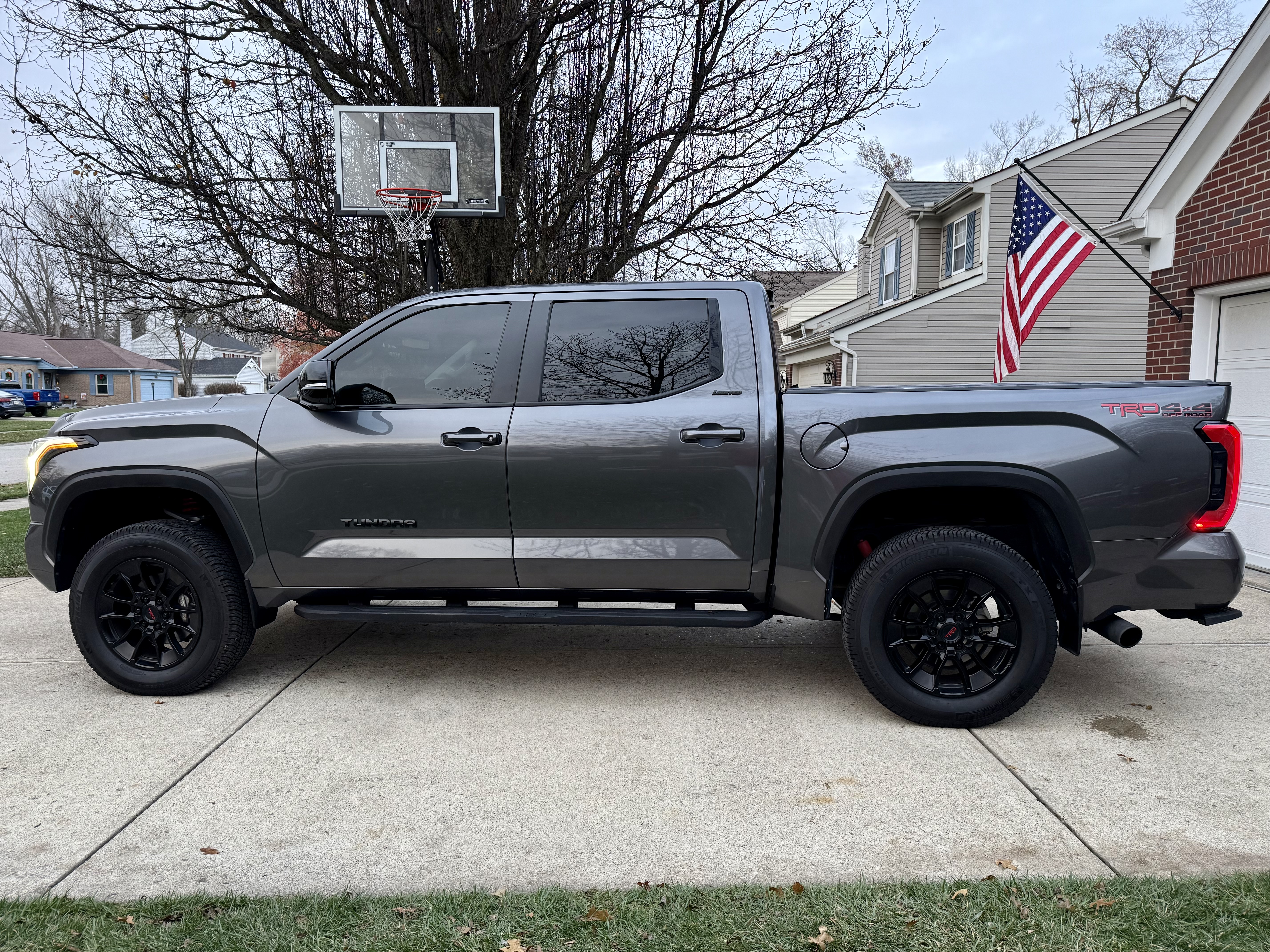 Used 2024 Toyota Tundra Limited w/ TRD Off-Road Package AWD/4WD image 8