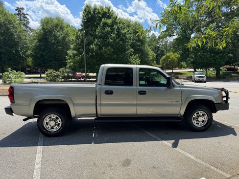 Used 2003 Chevrolet Silverado 1500 LS RWD image 8