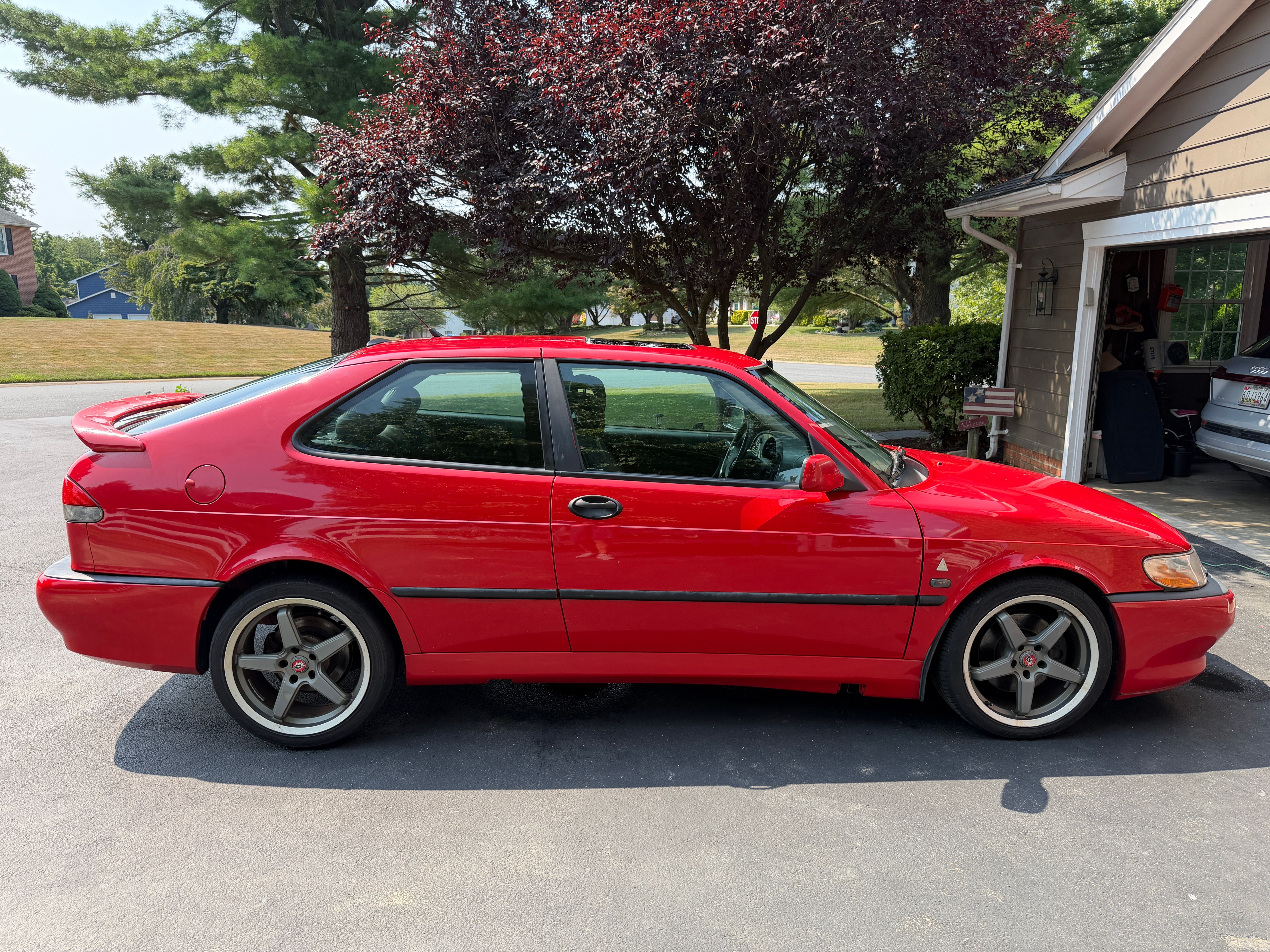 Used 2001 Saab 9-3 Viggen FWD image 1