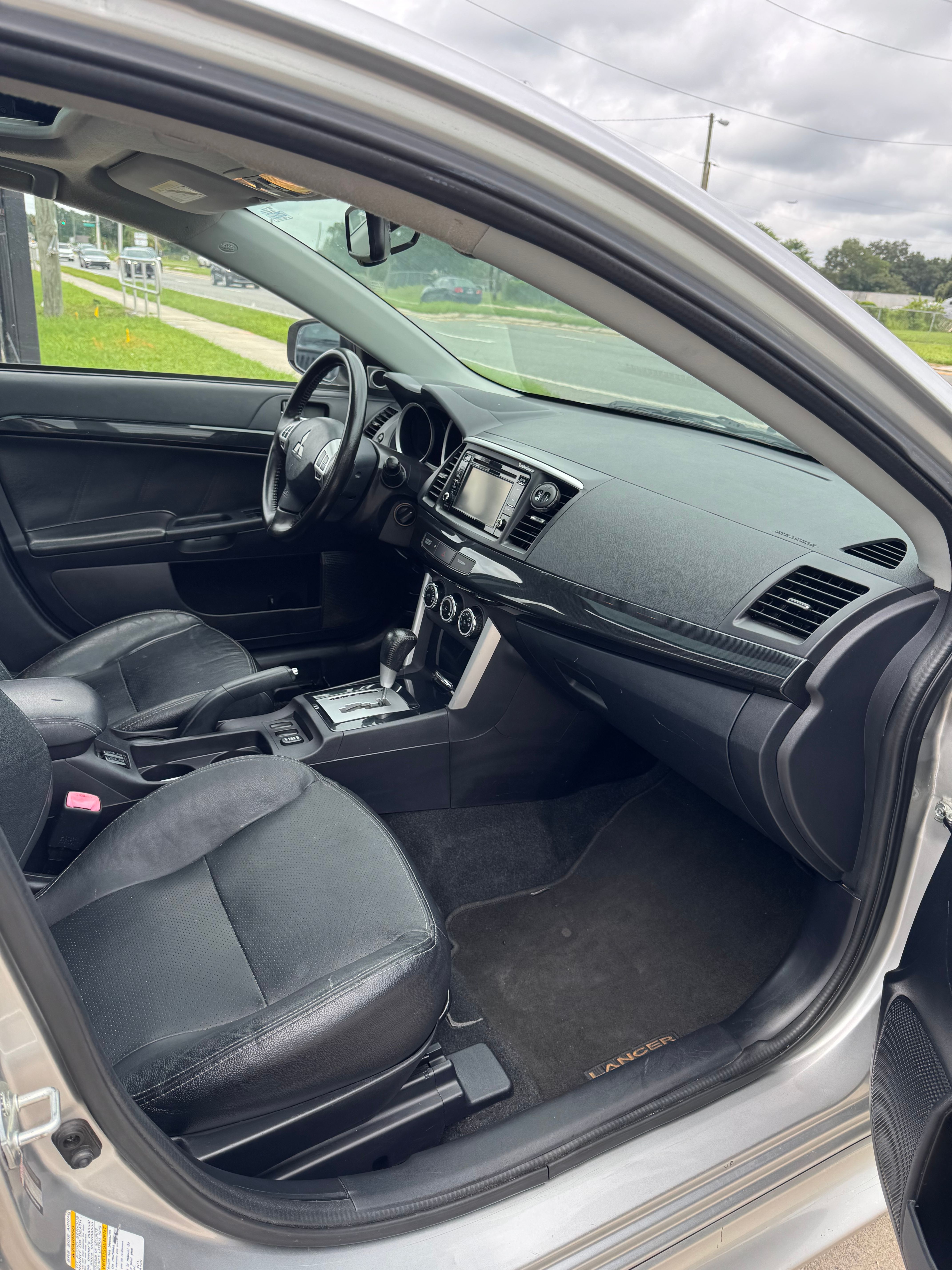 Used 2017 Mitsubishi Lancer AWD Sedan image 12