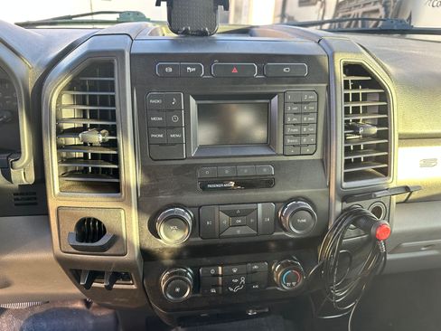 Used 2019 Ford F250 XL w/ STX Appearance Package image 10