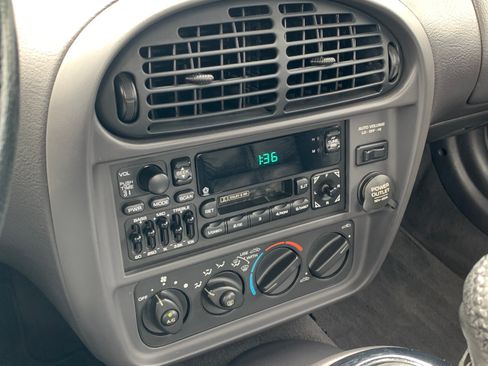 Used 2000 Plymouth Prowler image 14