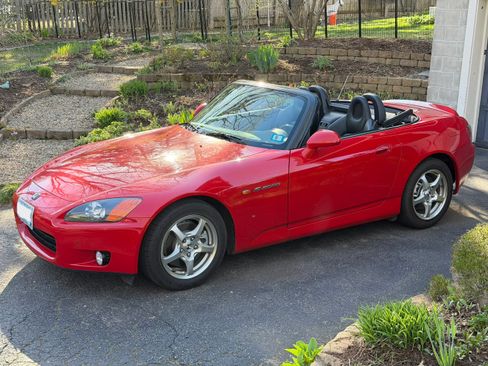 Used 2000 Honda S2000 image 1