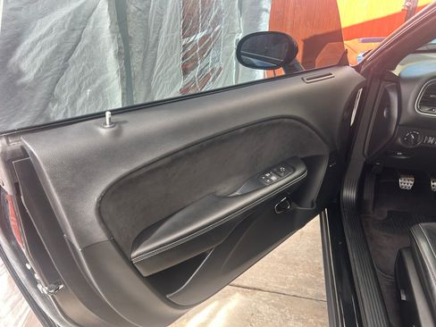 Used 2016 Dodge Challenger SRT Hellcat image 11