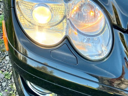 Used 2007 Mercedes-Benz SL 550 image 4