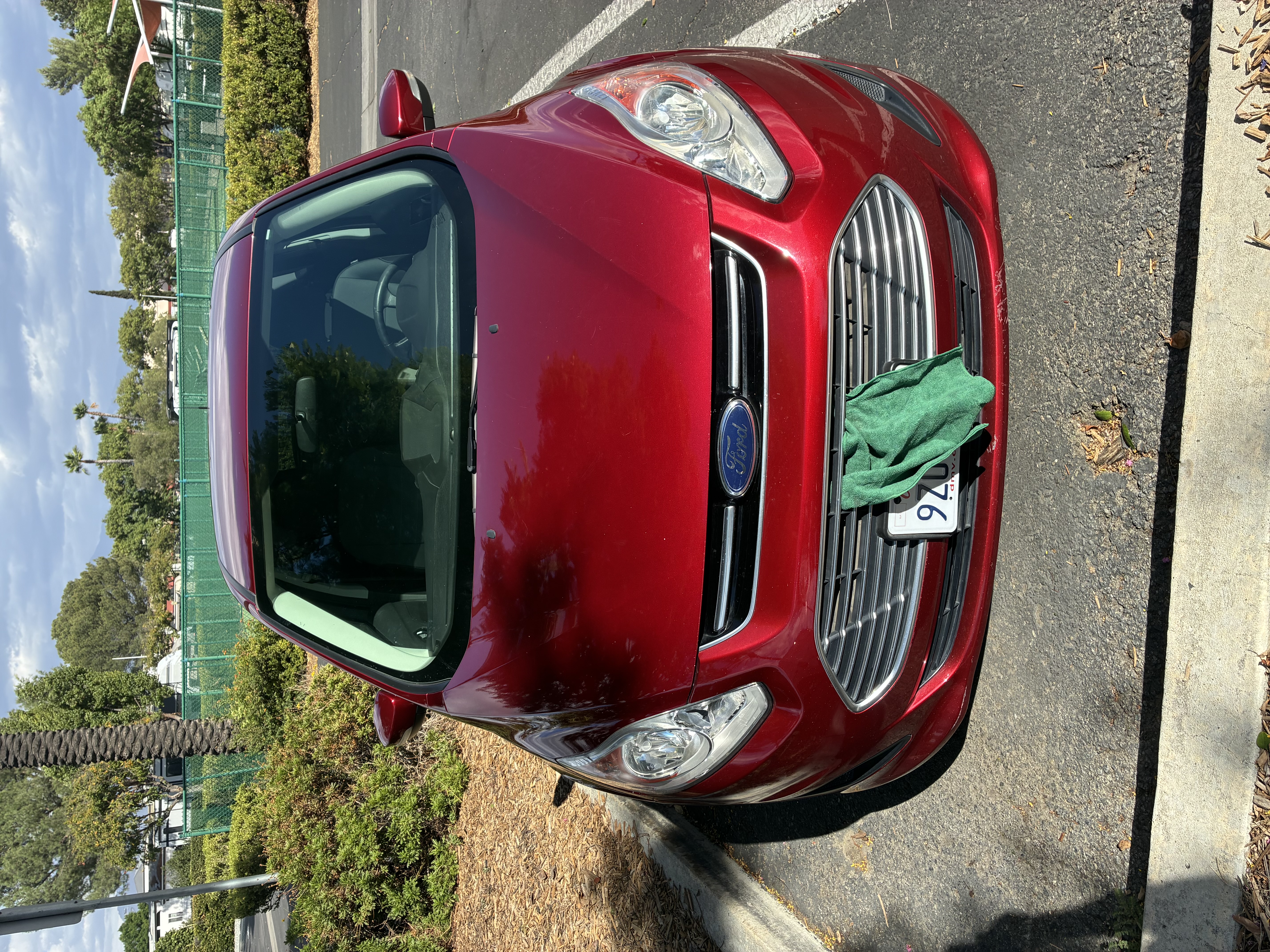 Used 2016 Ford C-MAX SE w/ Equipment Group 202A FWD image 5
