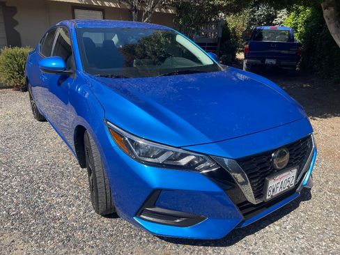 Used 2021 Nissan Sentra SV image 5
