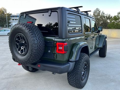 Used 2022 Jeep Wrangler Unlimited Rubicon w/ Xtreme Recon 35" Tire Package image 13