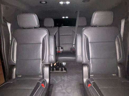 Used 2021 GMC Yukon XL Denali image 14