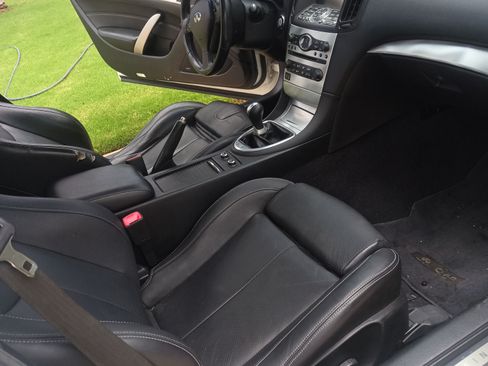 Used 2014 INFINITI Q60 Sport image 5