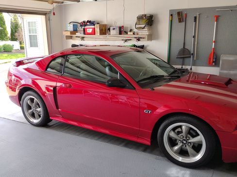 Used 2002 Ford Mustang GT image 1
