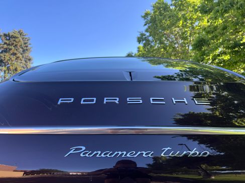 Used 2011 Porsche Panamera Turbo image 5