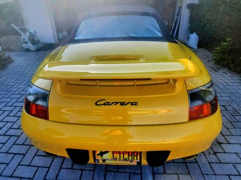 Used 2001 Porsche 911 Cabriolet 2D image 4