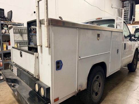 Used 2011 Ford F350 XL w/ XL Value Pkg RWD image 6