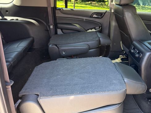 Used 2016 Chevrolet Suburban LT w/ Max Trailering Package RWD image 6