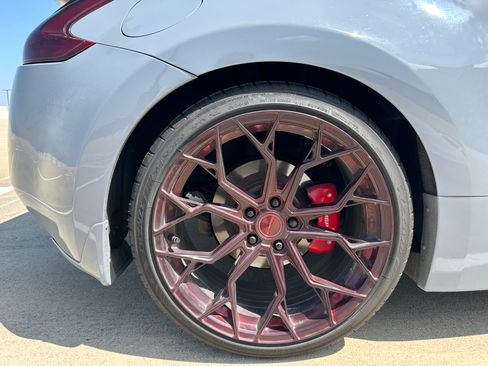 Used 2017 Nissan 370Z Coupe image 9