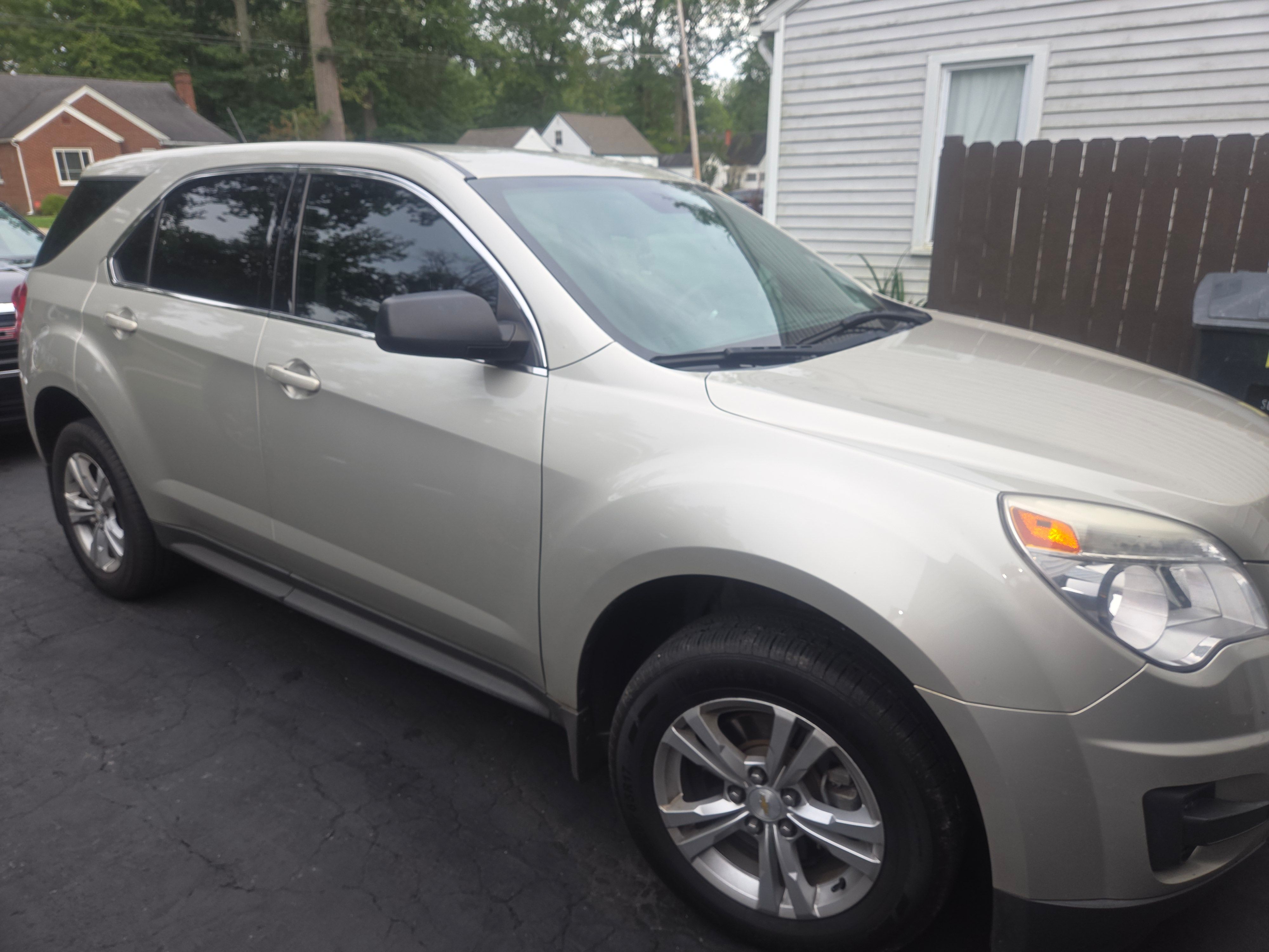 Used 2015 Chevrolet Equinox LS w/ LPO, Protection Package FWD image 11