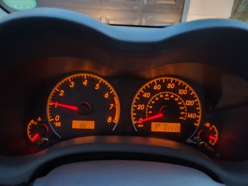 Used 2010 Toyota Corolla LE image 17