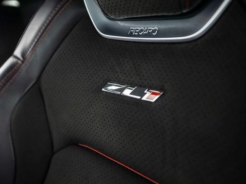 Used 2021 Chevrolet Camaro ZL1 RWD image 18