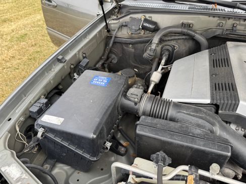 Used 1999 Toyota Land Cruiser image 16