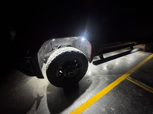Used 2024 GMC Sierra 3500 Denali Ultimate AWD/4WD image 19