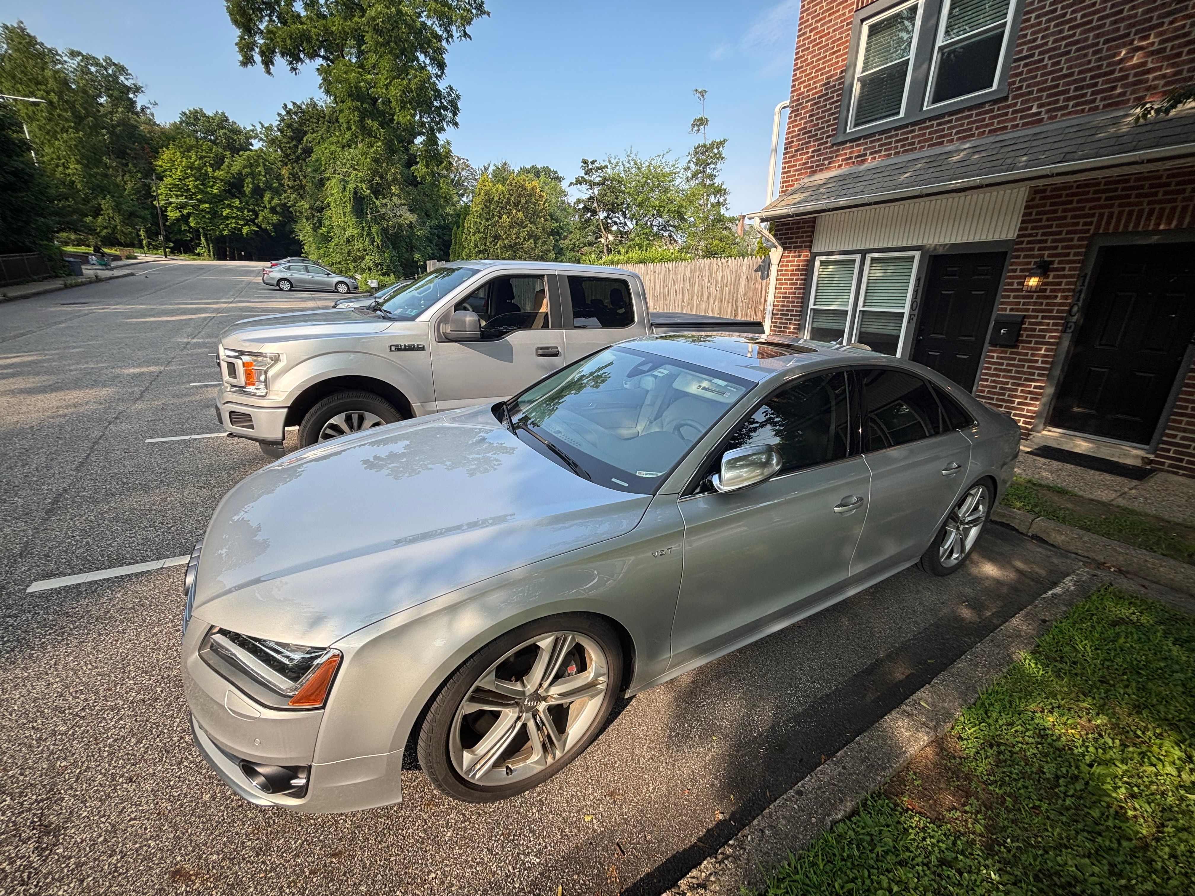 Used 2014 Audi S8 w/ Driver Assistance Package AWD/4WD image 8