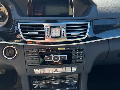 Used 2014 Mercedes-Benz E 350 Sedan image 5