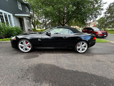 Used 2011 Jaguar XKR R RWD image 6