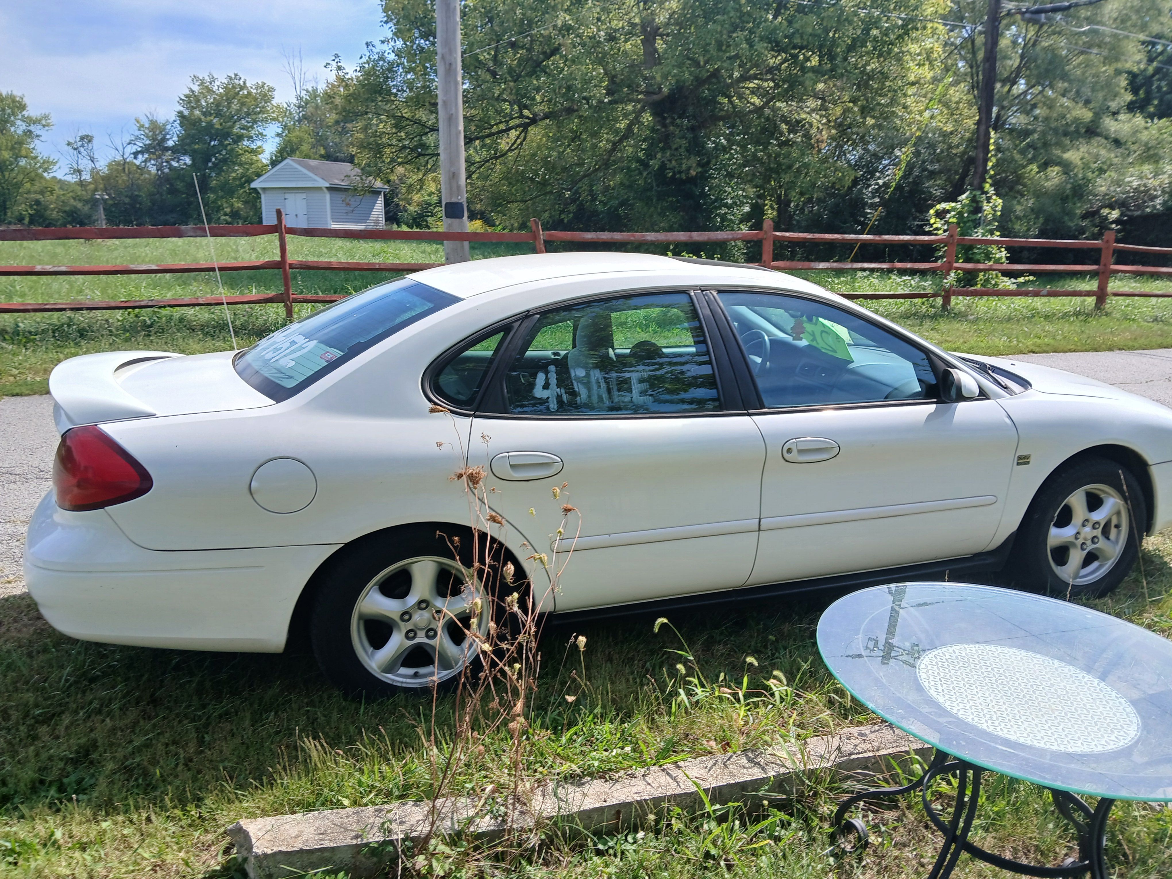 Used 2002 Ford Taurus SES FWD image 11