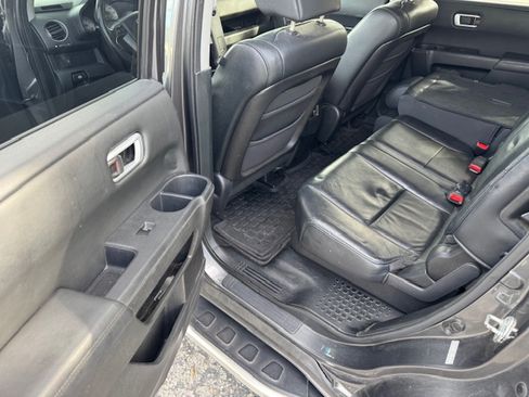 Used 2011 Honda Pilot EX-L image 16