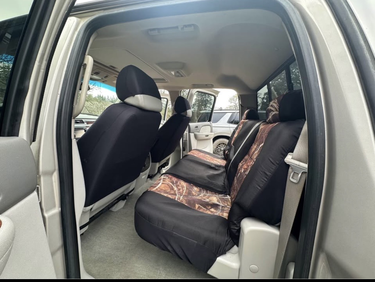 Used 2008 Chevrolet Silverado 2500 LTZ w/ Safety Package AWD/4WD image 5