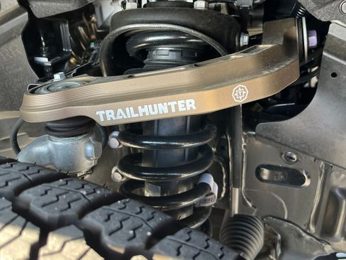 Used 2025 Toyota Tacoma 4x4 Double Cab Hybrid image 11