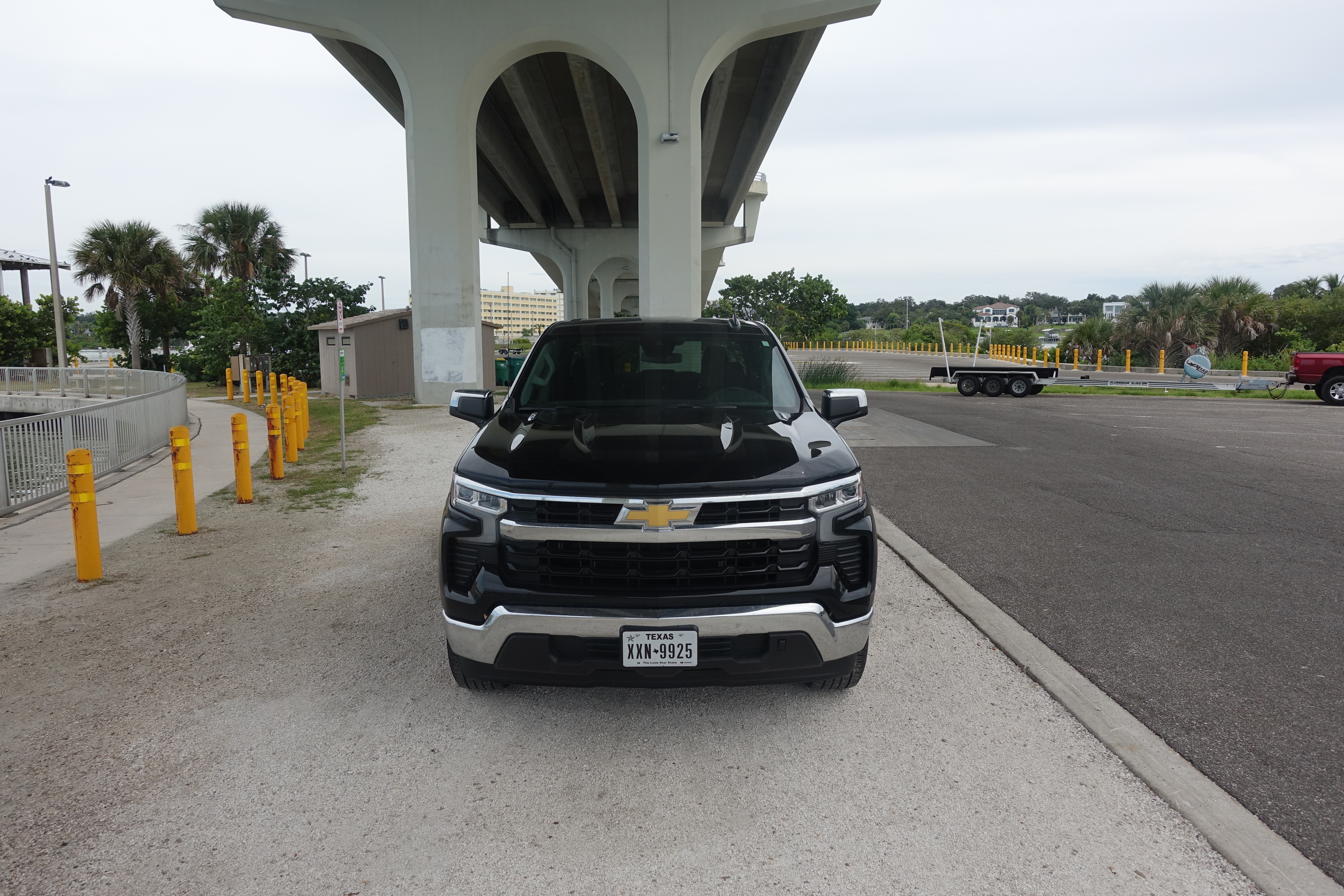 Used 2026 Chevrolet Silverado 1500 LT RWD image 2