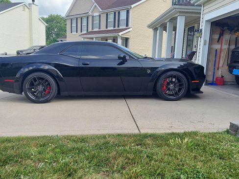 Used 2019 Dodge Challenger SRT Hellcat image 22